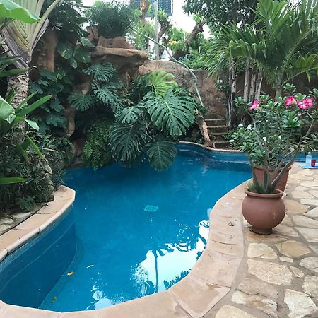 Apartamento Tropical Oasis Ouakam Exterior foto